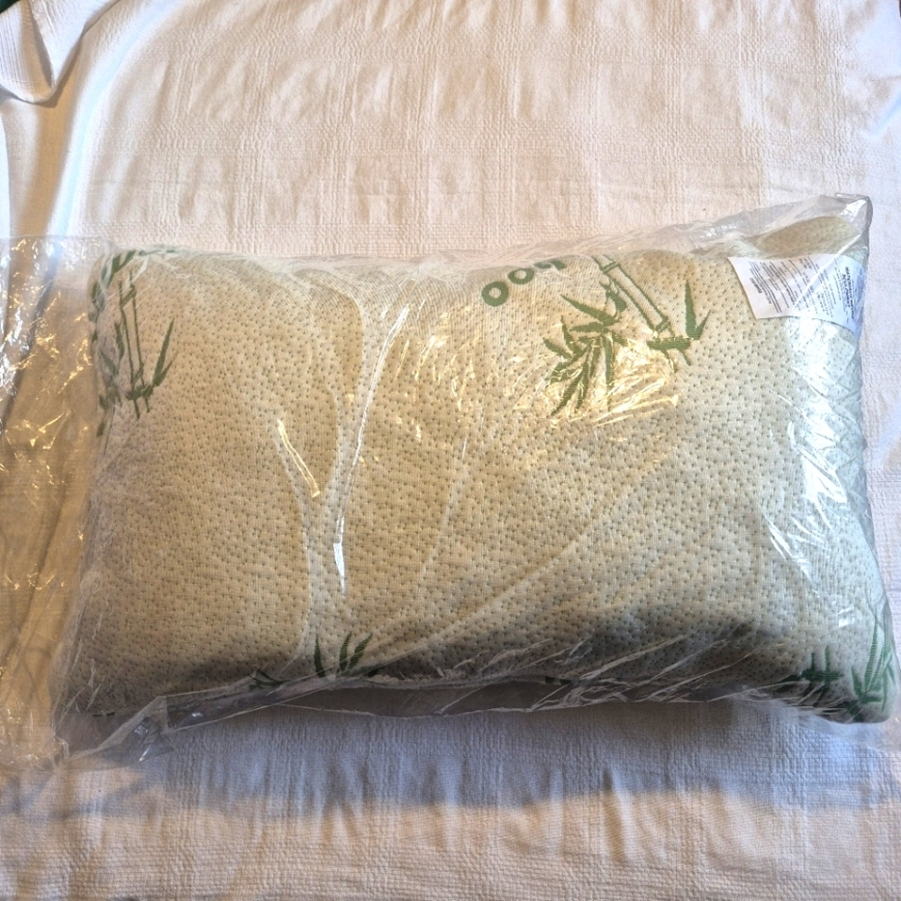 Bamboo bed pillow 2 tone green, New queen size